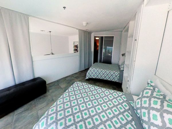 Miami Beach Condo 974191