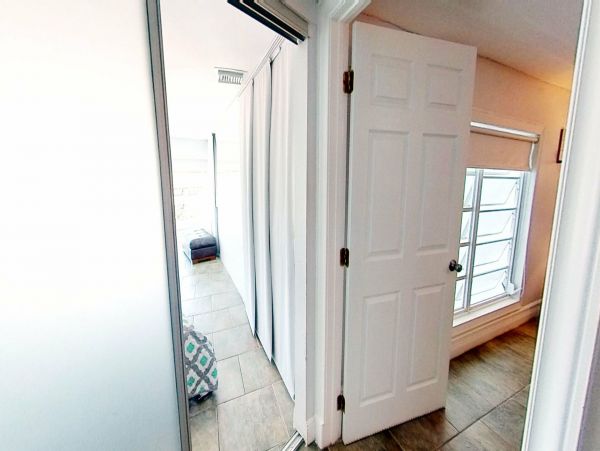Miami Beach Condo 974191