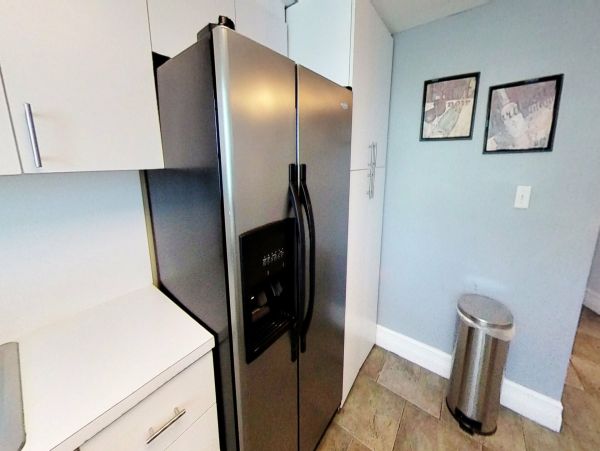 Miami Beach Condo 974191