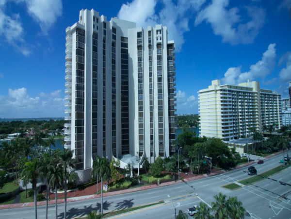 Miami Beach Condo 974229