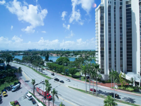 Miami Beach Condo 974229