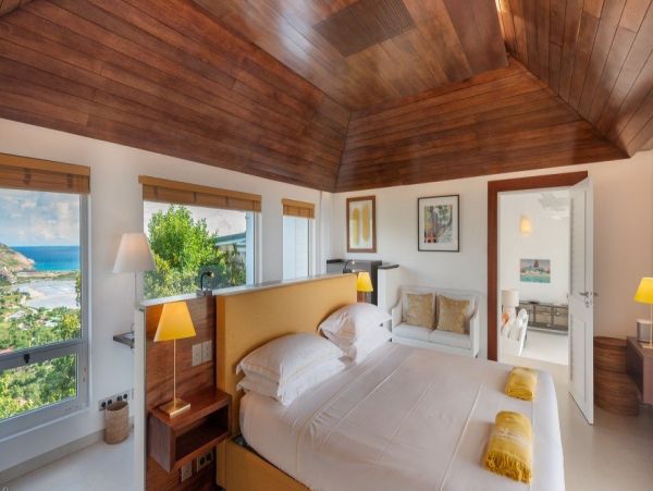 St. Barts Home 974608