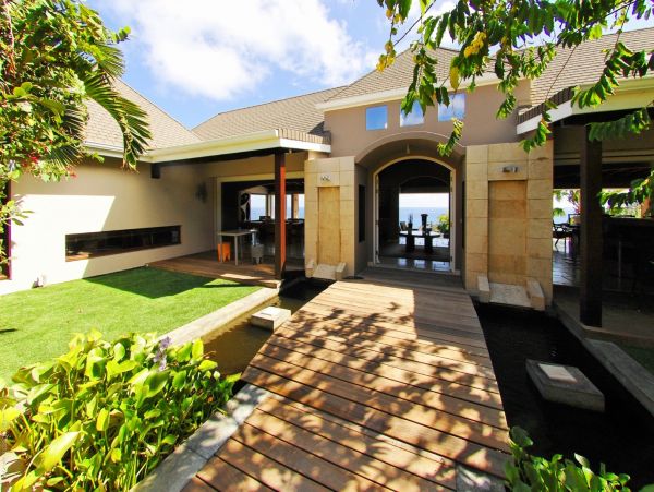 St. Barts Home 974610