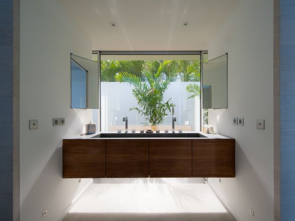 St. Barts Home 974614