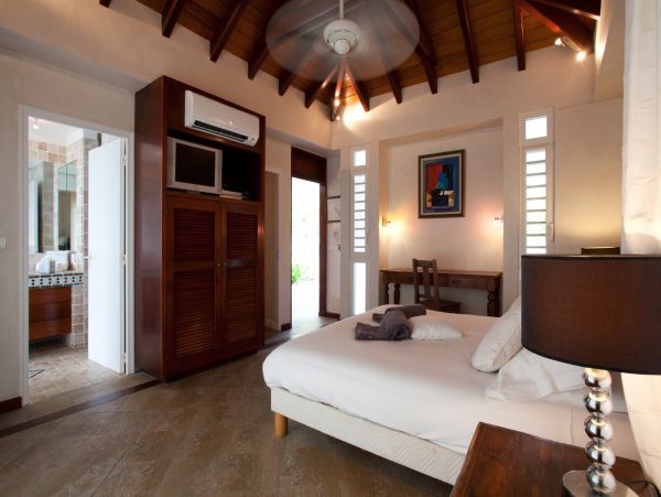 St. Barts Home 974616