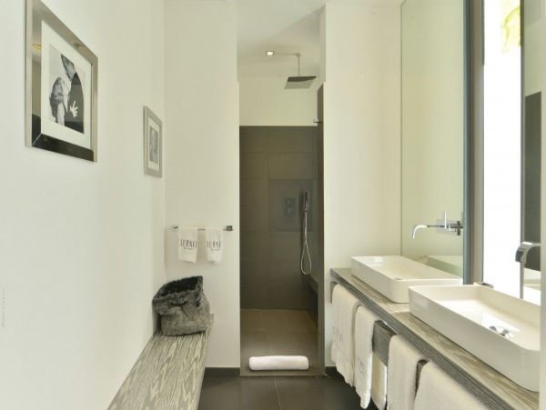 St. Barts Home 974618