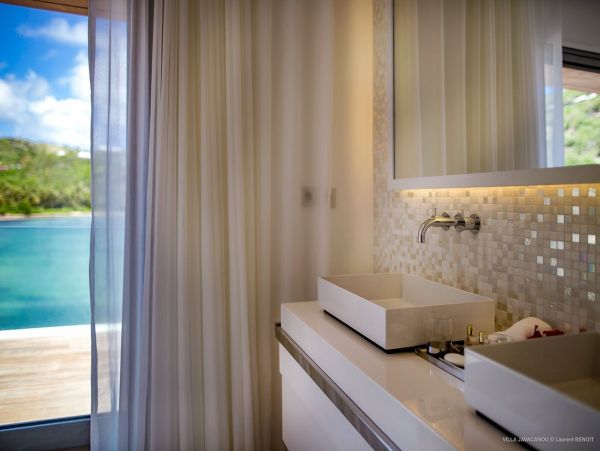 St. Barts Home 974621
