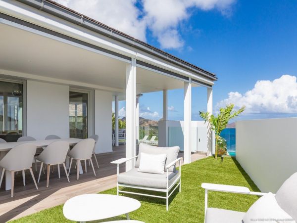 St. Barts Home 974623