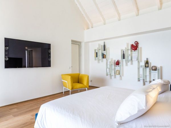 St. Barts Home 974623