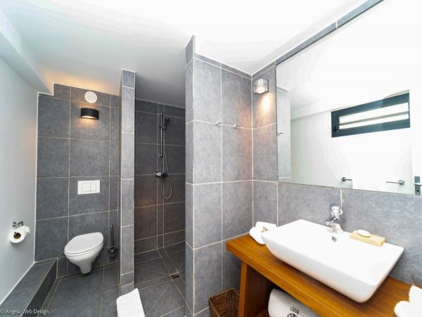 St. Barts Home 974631