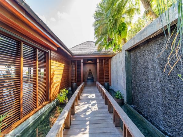 St. Barts Home 974631
