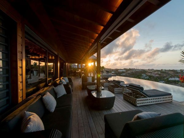 St. Barts Home 974631