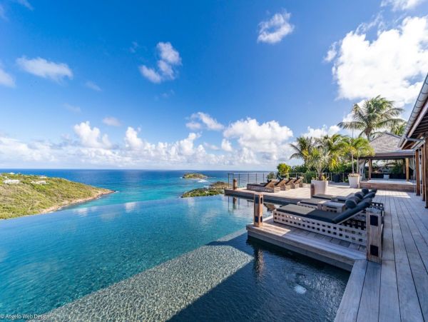 St. Barts Home 974631