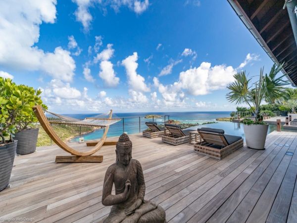 St. Barts Home 974631