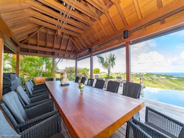 St. Barts Home 974631