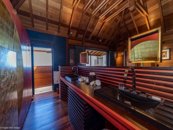St. Barts Home 974631