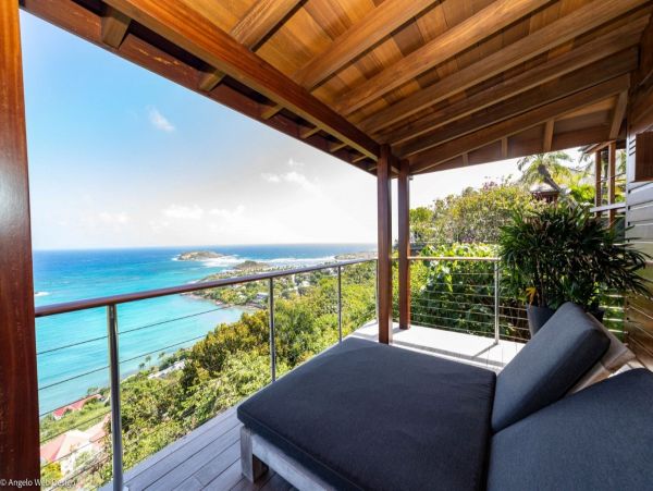 St. Barts Home 974631