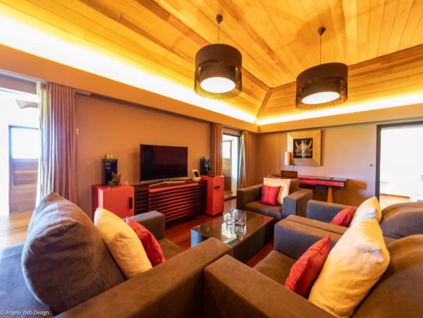 St. Barts Home 974631