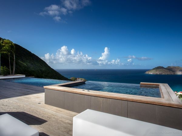 St. Barts Home 974641