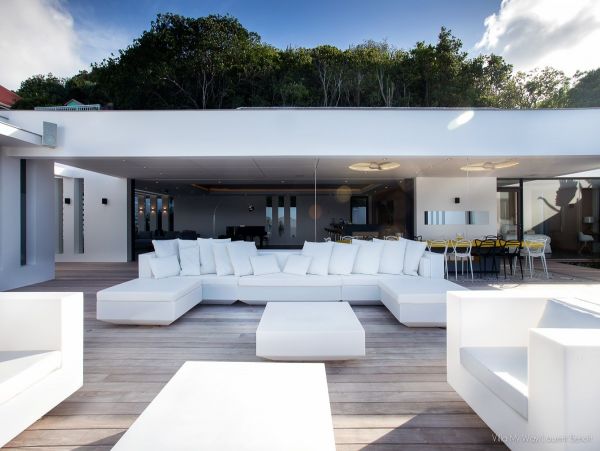 St. Barts Home 974641