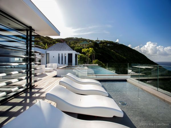 St. Barts Home 974641