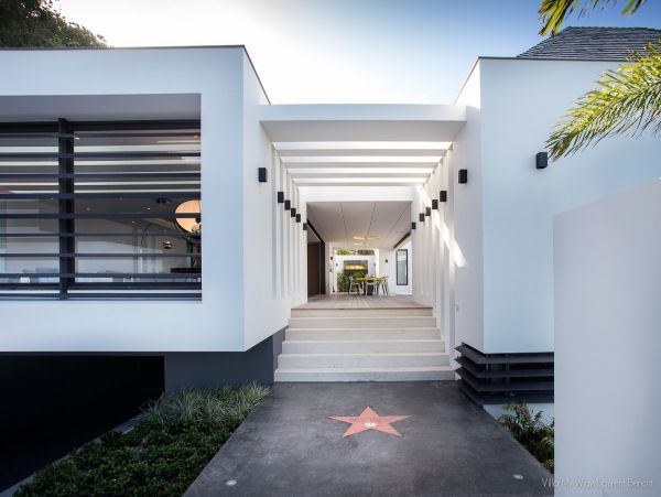 St. Barts Home 974641