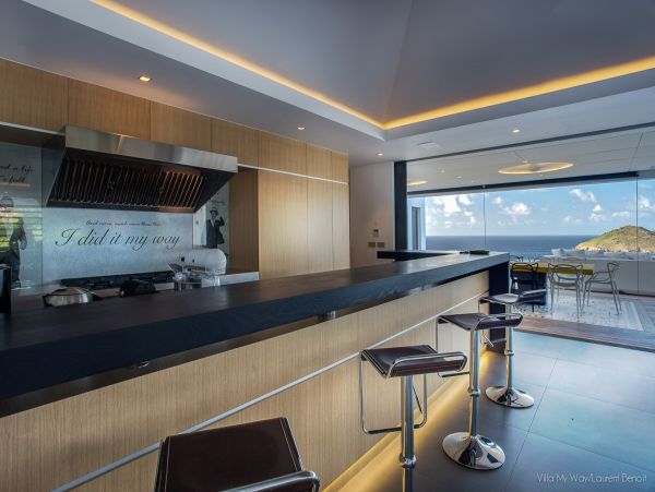 St. Barts Home 974641