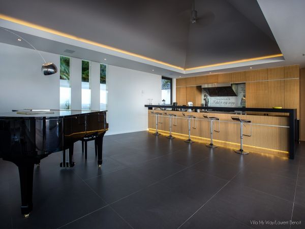 St. Barts Home 974641