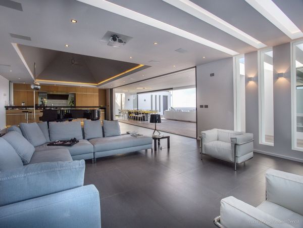 St. Barts Home 974641