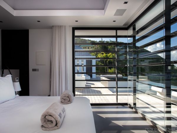 St. Barts Home 974641