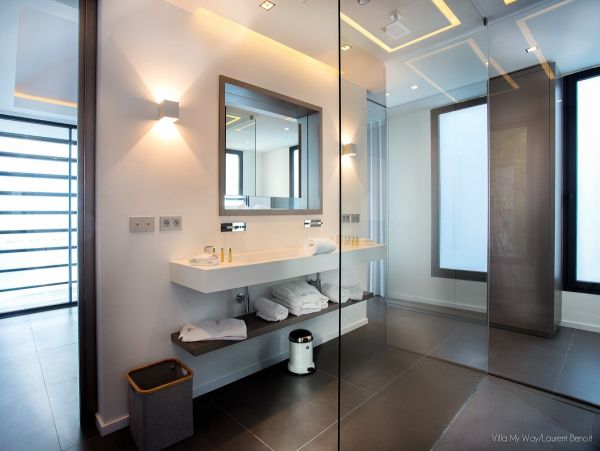 St. Barts Home 974641