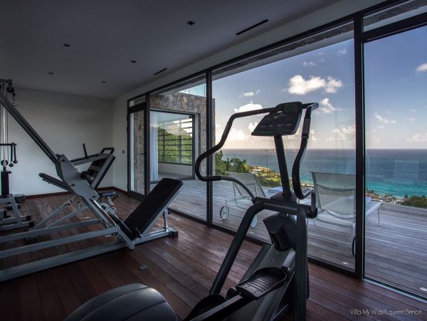 St. Barts Home 974641
