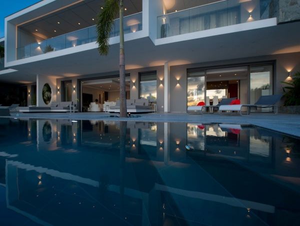 St. Barts Home 974643