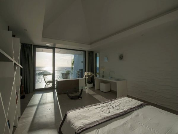 St. Barts Home 974643