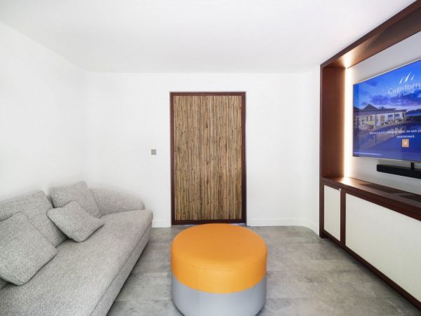 St. Barts Home 974644