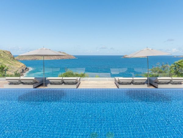 St. Barts Home 974648