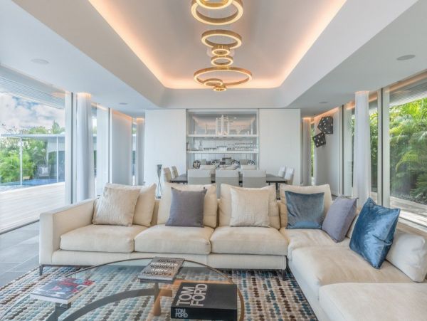 St. Barts Home 974648