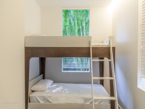 St. Barts Home 974648