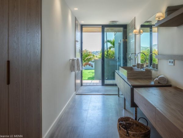 St. Barts Home 974652