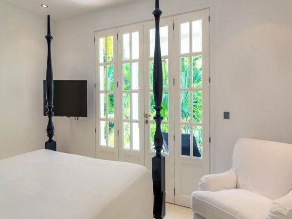 St. Barts Home 974655