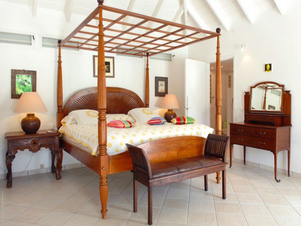 St. Barts Home 974681