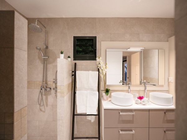 St. Barts Home 974689