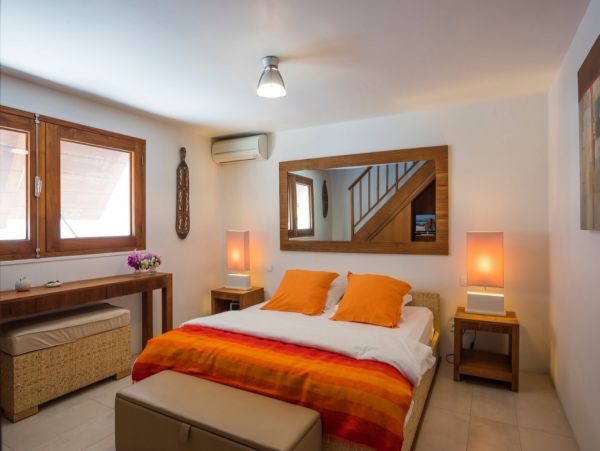 St. Barts Home 974692
