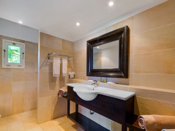 St. Barts Home 974693