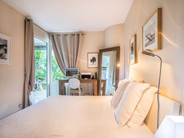 St. Barts Home 974694