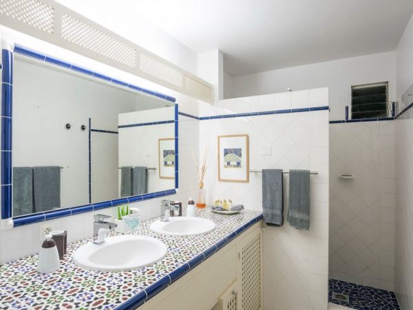 St. Barts Home 974694