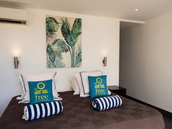St. Barts Home 974695