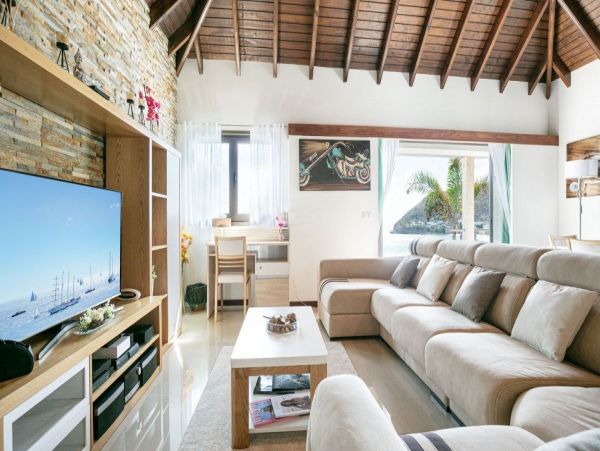 St. Barts Home 974698