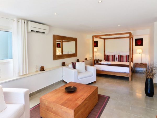 St. Barts Home 974700