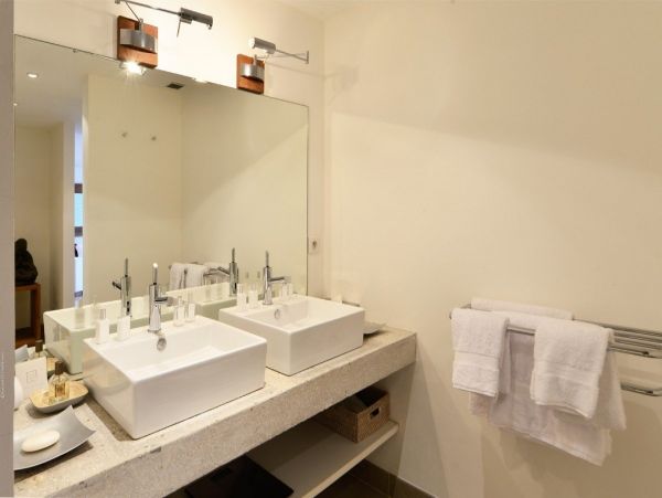 St. Barts Home 974700